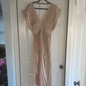 Elegant Pleated V-Neck Dress